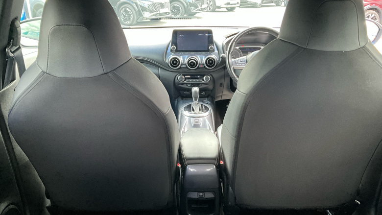 Nissan Juke 1.6 Hybrid N-Connecta 5dr Auto Hybrid Hatchback